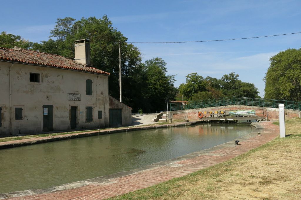 L'écluse de Renneville